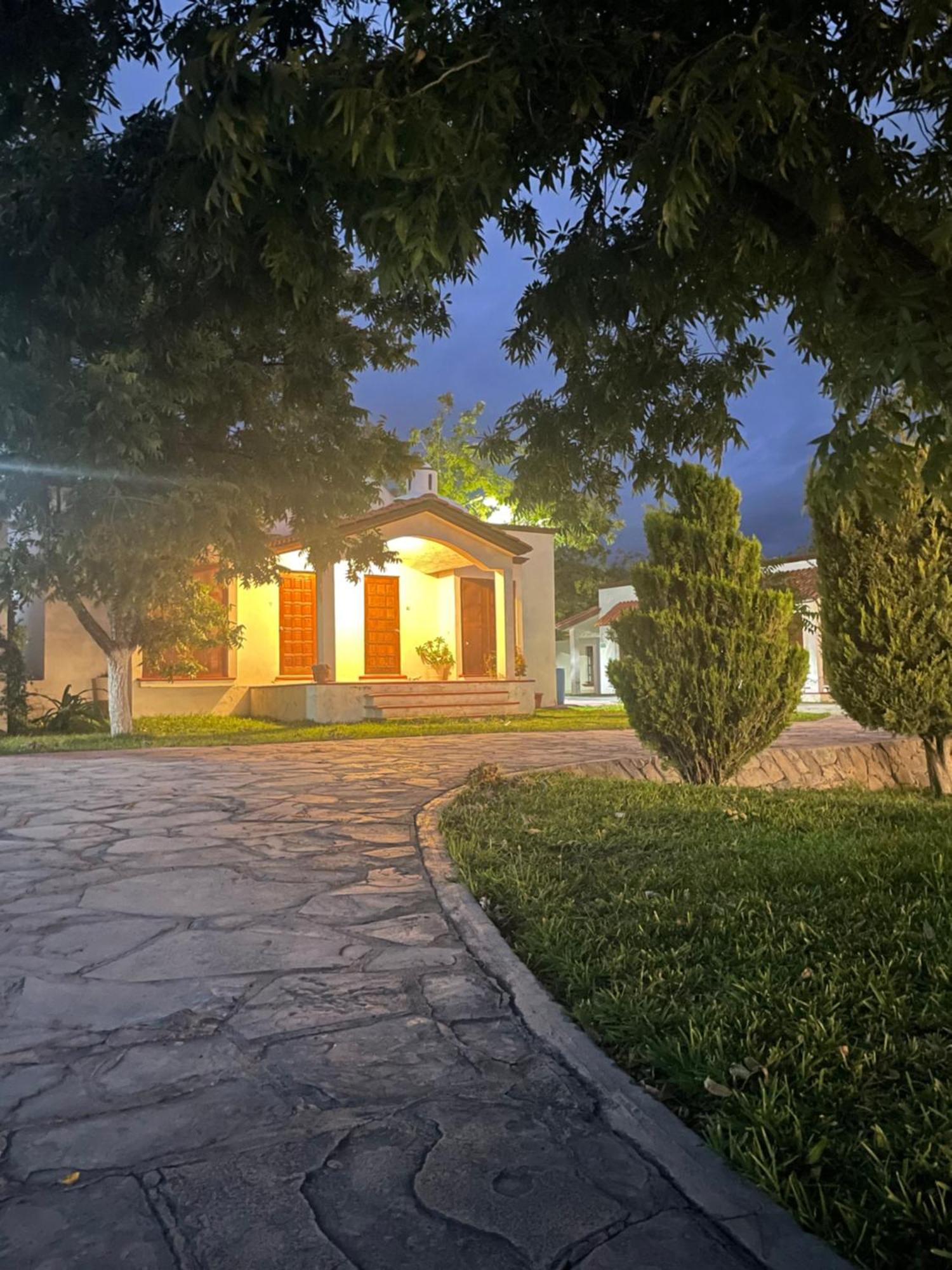 La Ilusion Hotel Campestre Y Balneario Парас де ла Фуенте Екстериор снимка