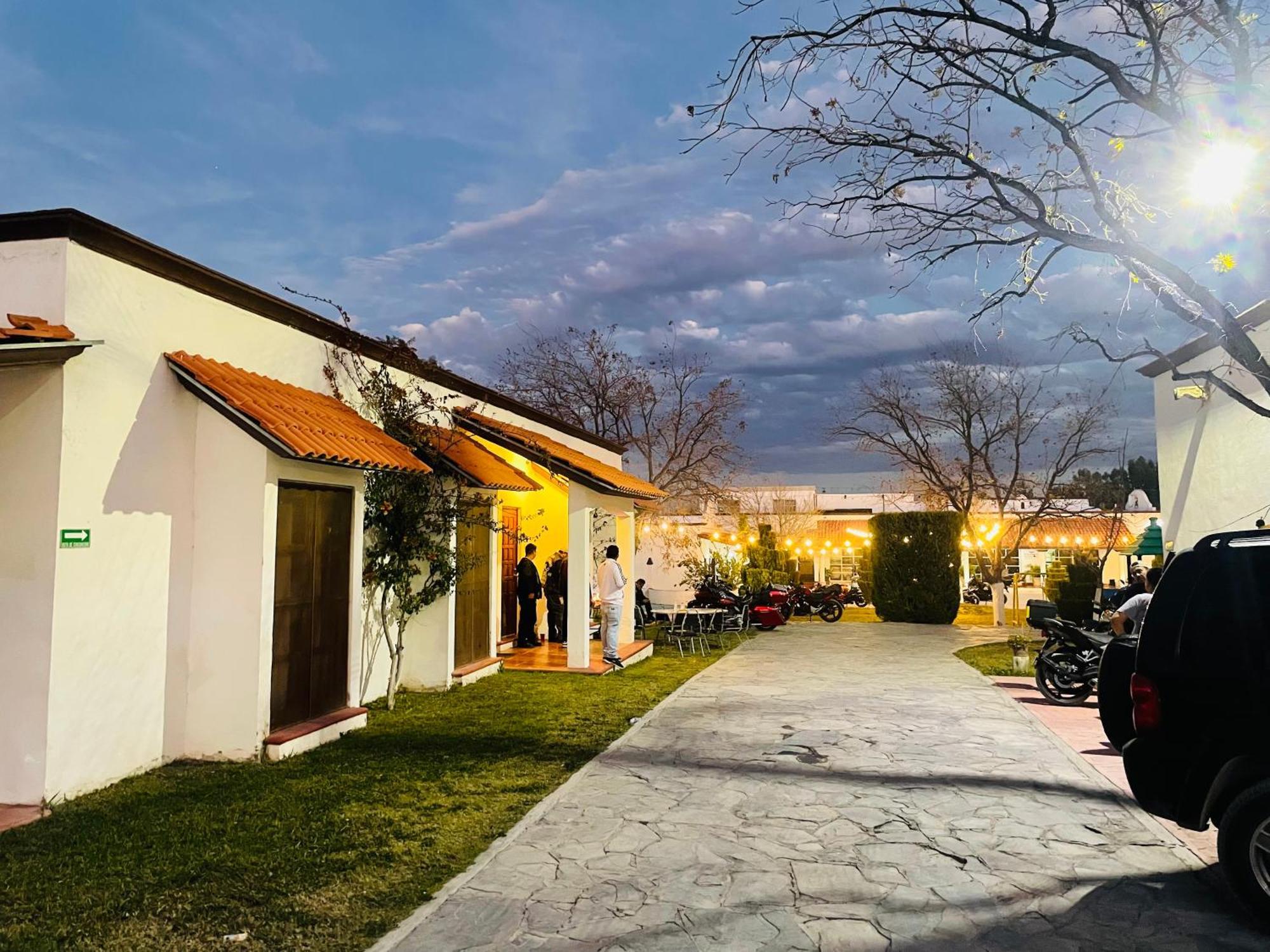 La Ilusion Hotel Campestre Y Balneario Парас де ла Фуенте Екстериор снимка