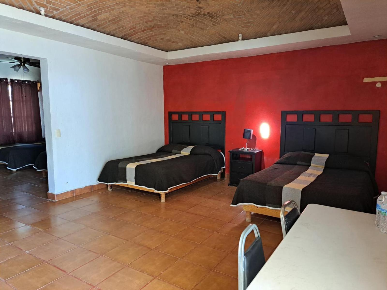 La Ilusion Hotel Campestre Y Balneario Парас де ла Фуенте Екстериор снимка
